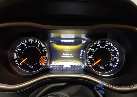 2015 Jeep Cherokee Limited z USA, uszkodzony, nr VIN 1C4PJMDSXFW728705